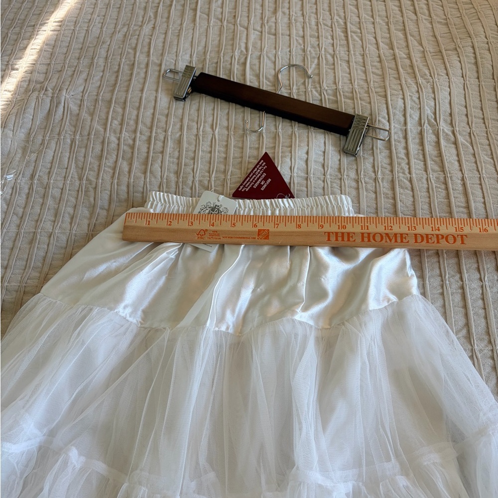 🤍NEWSeamstress Of Bloomsbury🤍White Tiered Tulle Petticoat - Picture 8 of 11